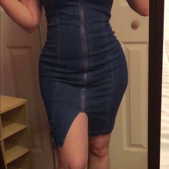 Fashion nova Jean/denim dress - Picture 2 of 2